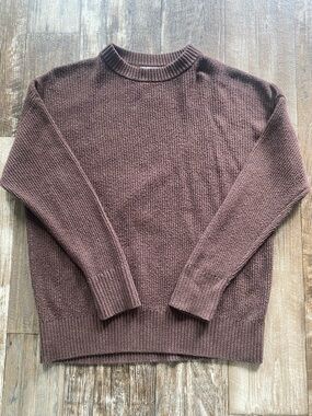 Old Navy Women's Crewneck Sweater in Brown